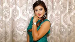 मुंबई : अभिनेत्री आकांक्षा अवस्थी पर लगा 11.5 करोड़ की धोखाधड़ी का आरोप, मुंबई पुलिस ने दर्ज की FIR