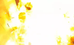 मुंबई: लिफ्ट में गैस वाले गुब्बारे फटने से लगी भीषण आग, दो घायल 