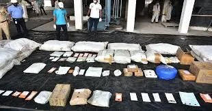 मुंबई : ड्रग माफिया के खिलाफ मुंबई पुलिस का बड़ा अभियान, 4 साल में 6,738 करोड़ रुपये से अधिक की ड्रग्स जब्त