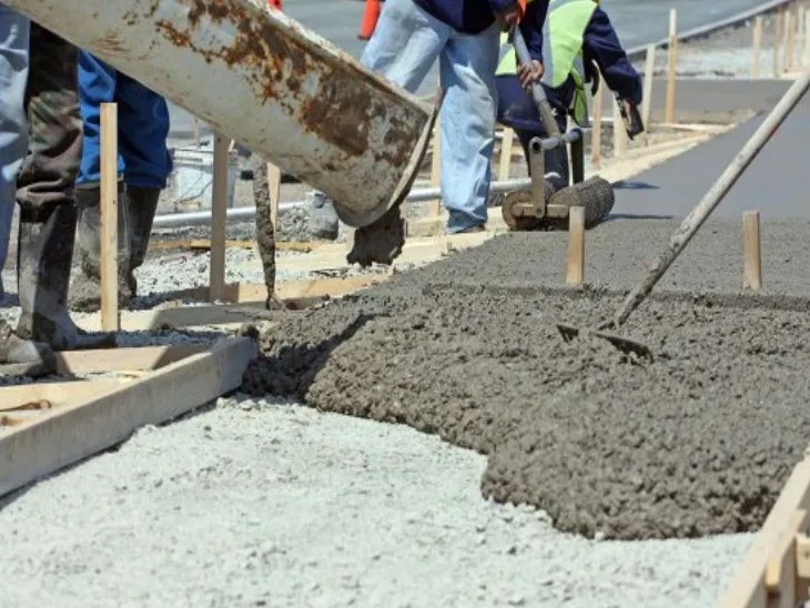 विरार और नालासोपारा रेलवे फ्लाईओवर तक कंक्रीट सड़कों को मिलेगी रफ्तार MMRDA की बैठक में फैसला