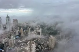 मुंबई : महाराष्ट्र पर जलवायु संकट! कहीं बारिश तो कहीं हीट स्ट्रोक का साया, मुंबई एमएमआर में फिर चढ़ा पारा