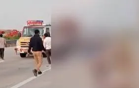 नागपुर-मुंबई एक्सप्रेसवे पर बड़ा हादसा, हाई स्पीड ट्रक ने टेम्पो को मारी टक्कर, 8 महिलाओं की मौत