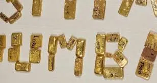 मुंबई एयरपोर्ट पर बड़े तस्करी गिरोह का भंडाफोड़, 37 करोड़ रुपये का सोना जब्त; 24 महिलाएं गिरफ्तार