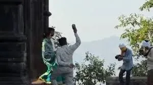 मुंबई : रायगढ़ किले में प्री-वेडिंग शूट पर कार्रवाई के निर्देश 