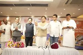 मुंबई :‘भारत टैक्सी’ की हुई शुरुआत, कमीशन का खेल खत्म, पीयूष गोयल बोले- ड्राइवर बनेंगे मालिक
