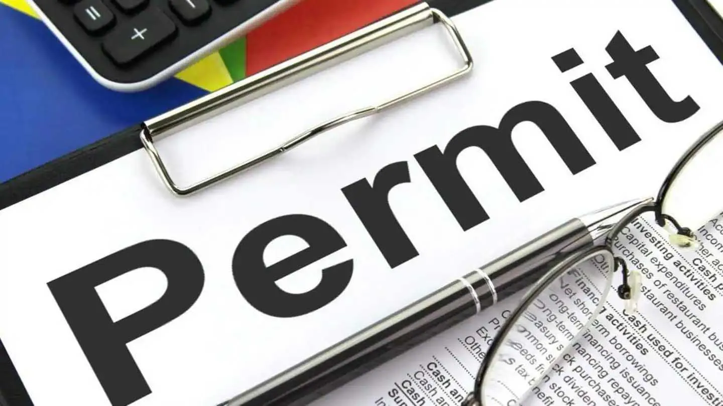 मुंबई :  वाहन परमिट नवीनीकरण में राहत... करीब 15 लाख परिवहन व्यवसायियों को बड़ा फायदा