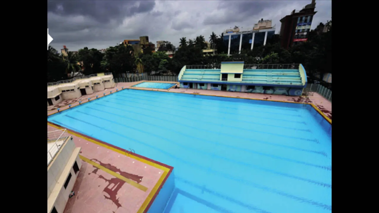 चेंबूर में BMC स्विमिंग पूल एक महीने से बंद, लीकेज और पानी कटौती से नाराज हुए निवासी