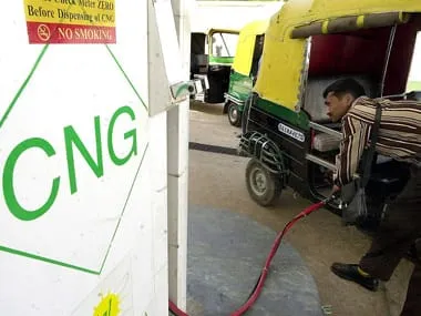 CNG फिर महंगी: दिल्ली में 2 दिनों में दूसरी बढ़ोतरी, मुंबई में कीमत ₹84 प्रति किलो पहुंची