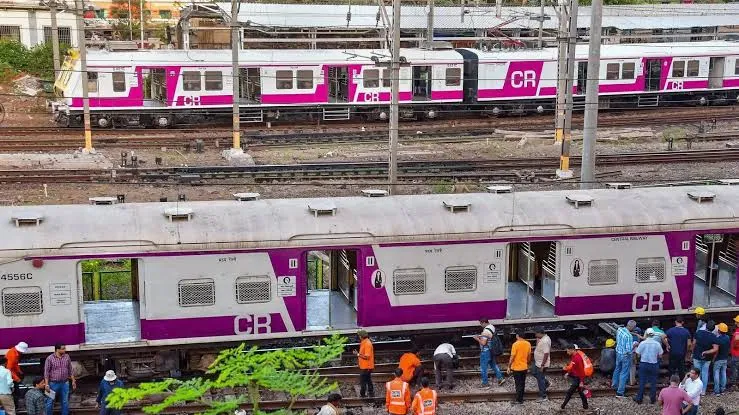 CSMT री-डेवलपमेंट का असर: कई ट्रेनें अब दादर और ठाणे तक ही जाएंगी, यात्रियों को होगी परेशानी