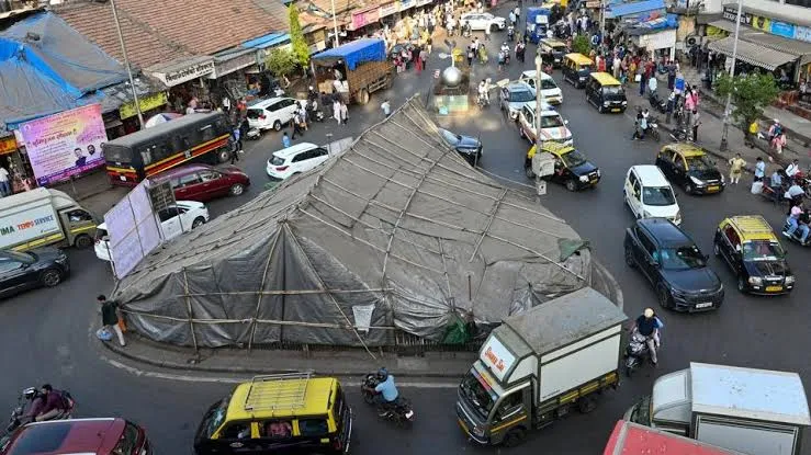 दादर कबूतरखाना छोटा करने की मांग तेज: Mahim MLA बोले- सड़क चौड़ीकरण से कम होगा ट्रैफिक जाम