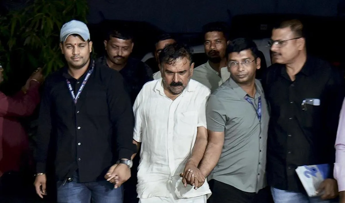 ₹70 करोड़ मनी लॉन्ड्रिंग केस में ‘गॉडमैन’ अशोक खरात की गिरफ्तारी को कोर्ट की मंजूरी