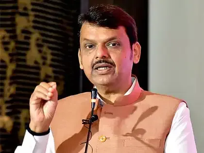 महाराष्ट्र सरकार का बड़ा फैसला: यौन अपराधियों को पैरोल पर रोक लगाने की तैयारी, CM फडणवीस के सख्त निर्देश