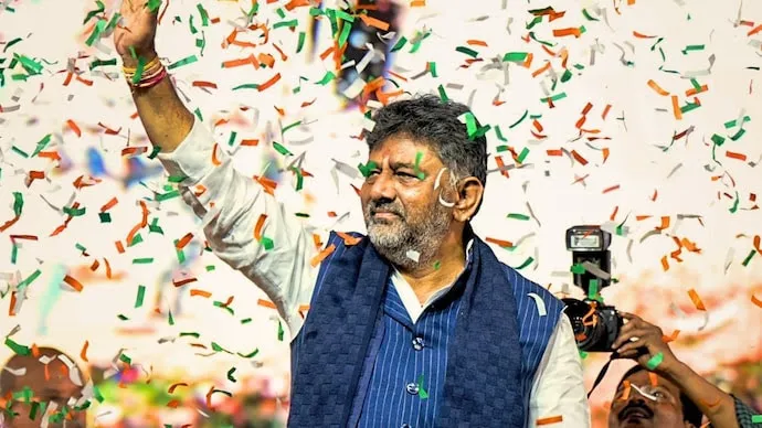 डीके शिवकुमार ने कर्नाटक के 25वें मुख्यमंत्री के रूप में ली शपथ, बेंगलुरु में भव्य समारोह