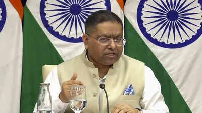 पश्चिम एशिया में बढ़ते तनाव के बीच भारत की नई एडवाइजरी, ईरान छोड़ने की सलाह