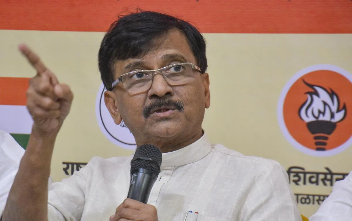  मुंबई : पत्रकारों को धमकी देने पर बिफरे संजय राउत, की कार्रवाई की मांग