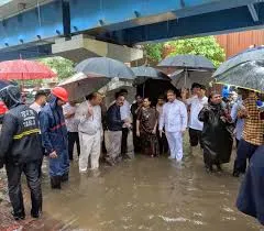 ठाणे: नागरिकों की सुरक्षा के लिए मेयर का बड़ा निर्देश 