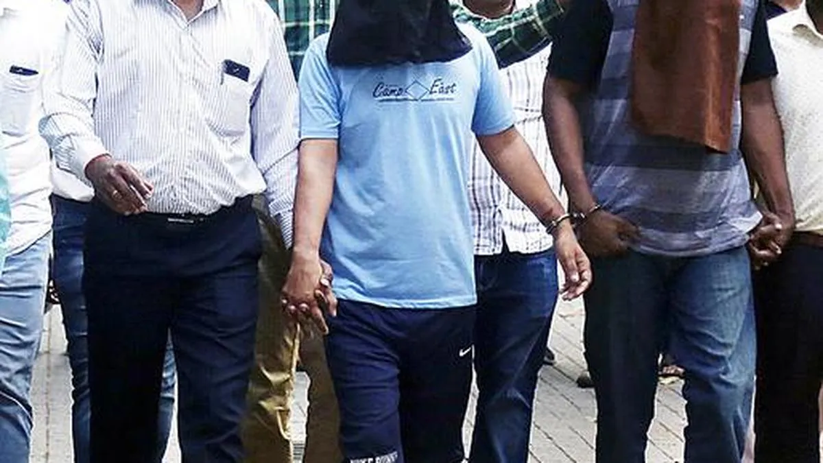 मुंबई : 200 एजेंट, 400 टिकट: मुंबई में चल रहा रहा था वीआईपी कोटे का काला कारोबार 