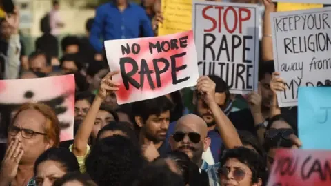पालघर: कोर्ट का बड़ा फैसला 8 वर्षीय मासूम से दुष्कर्म और हत्या के दोषी को फांसी की सजा