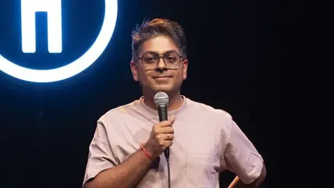 मुंबई: स्टैंडअप कॉमेडियन अभिजीत गांगुली ने दावा किया कि वह 'रोडसाइड स्कैम' की कोशिश से बच गए, गाड़ी चलाने वालों को चेतावनी दी