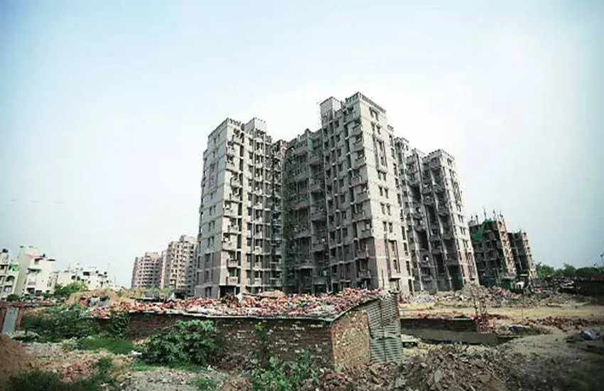 मुंबई : दो बिल्डरों को पजेशन ना देने की वजह से हो गई जेल 