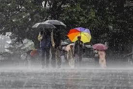 मुंबई: कई जिलों में अगले पांच दिन भारी बारिश और आंधी-तूफान का अलर्ट