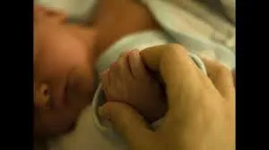 मुंबई : धारावी के कपल के खिलाफ केस दर्ज 13 महीने के बेटे को 1.05 लाख में बेच दिया 