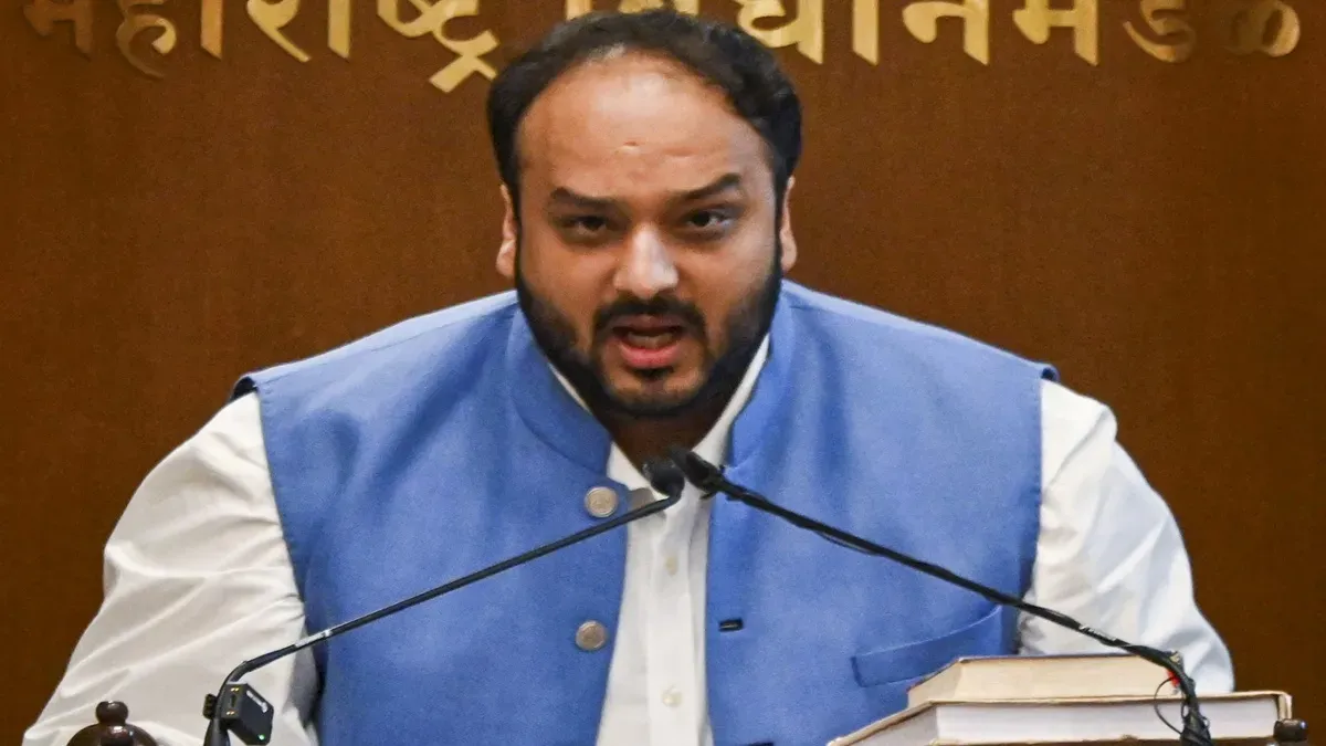 मुंबई : राकांपा नेता जीशान सिद्दीकी को फिर मिली जान से मारने की धमकी