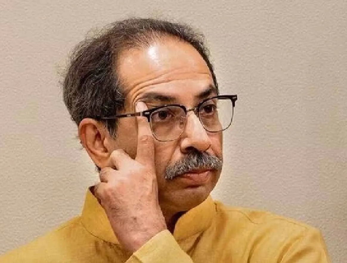 महाराष्ट्र में सूखे पर भड़की सियासत... शिंदे गुट का उद्धव ठाकरे पर तंज !