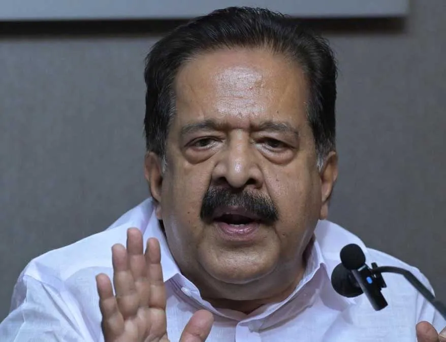 थिरुवनंतपुरम : महाराष्ट्र चुनाव को लेकर रमेश चेन्निथला का बड़ा आरोप मुख्य चुनाव आयुक्त से मांगा इस्तीफा...