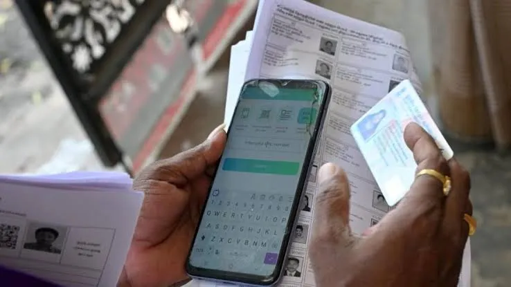 मुंबई : SIR से नाम कटा तो वोटर लिस्ट में कैसे जुड़वाएं? चुनाव आयोग ने जारी किया पूरा प्रोसेस