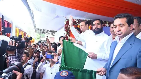 मुंबई : लोकल ट्रेनों की फेरी 2030 तक 3500 होगी, रेलमंत्री ने दिखाई सावंतवाडी एक्सप्रेस को हरी झंडी