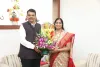 मीरा भयंदर सीट से जीतीं गीता जैन ने यहां मुख्यमंत्री देवेंद्र फडणवीस से मुलाकात के बाद भाजपा को समर्थन देने का ऐलान किया