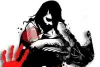 महिला पुलिस  के साथ कथित रूप से बलात्कार करने के आरोप में तीन लोगों के खिलाफ FIR