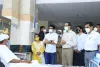 मुख्यमंत्री उद्धव ठाकरे ने शताब्दी अस्पताल में घायलो को मिलने केलिए दौरा किया
