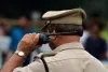 वर्ली इलाके में 23 साल के युवक ने कुल्हाड़ी से पुलिसवाले पर किया जानलेवा हमला...