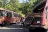 पालघर में  जव्हार-सिलवासा रोड पर महाराष्ट्र रोडवेज की दो बसें भिड़ीं, 20 यात्री घायल...