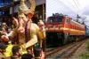 मुंबईवासियों को बड़ा तोहफा, रेलवे चलाएगी 156 गणपति स्पेशल ट्रेनें, चेक करें शेड्यूल
