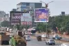 मुंबई : नए नियमों के तहत, अब कहीं भी 40 ft x 40 ft से बड़े होर्डिंग लगाने की इजाज़त नहीं 