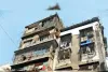 मुंबई : 388 पुरानी और जर्जर म्हाडा इमारतों का रीडेवलपमेंट; म्हाडा ने दखल देने पर सहमति जताई 