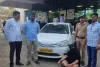  मुंबई : 400 मीटर की टैक्सी राइड के लिए एक अमेरिकी महिला से 18,000 रुपये लेने के आरोप में टैक्सी ड्राइवर गिरफ्तार