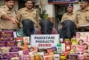 मुंबई : खुलेआम बिक रहा था 'मेड इन पाकिस्‍तान' माल, मुंबई से सप्लाई रैकेट, दुकानों में पड़ी रेड तो रैकेट का भंडाफोड़