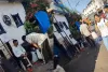 मुंबई में इडली विक्रेता का वायरल वीडियो बना चर्चा का विषय, सार्वजनिक शौचालय के पास रखा पानी इस्तेमाल करने का आरोप