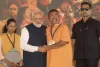 पश्चिम बंगाल में BJP का ऐतिहासिक उदय, सुवेंदु अधिकारी ने राज्य के पहले BJP मुख्यमंत्री के रूप में ली शपथ
