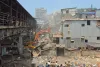 हाई कोर्ट से राहत के बावजूद बांद्रा के गरीब नगर के 100 परिवारों का हाल बेहाल, अभी भी कर रहे नए घर का इंतजार