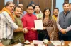 मुंबई के लाइसेंसधारी फेरीवालों को मिलेंगे QR कोड आईडी कार्ड, निगरानी व्यवस्था होगी मजबूत