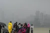 मुंबई में फिर शुरू हुई जोरदार बारिश, आंधी-तूफान की भी आशंका; आईएमडी ने जारी किया रेड अलर्ट