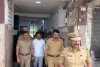 मुंबई:  जमानत रद्द होते ही शिवसेना पार्षद रमेश म्हात्रे पहुंचे पुलिस के पास