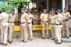 मुंबई : पुलिस ने 29 अगस्त से 27 सितंबर तक हथियार साथ लेकर चलने पर रोक लगाई, शहर में शांति और सुरक्षा का हवाला दिया