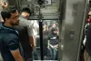 मुंबई: चर्चगेट मेट्रो स्टेशन के लिफ्ट में तकनीकी खराबी, यात्री फंसे; मची चीख-पुकार