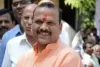 महाराष्ट्र : पूर्व बीजेपी विधायक नरेंद्र पवार और बर्खास्त पुलिस कॉन्स्टेबल पर गैंगरेप का आरोप...  ठाणे में युवती ने FIR दर्ज करवाई !